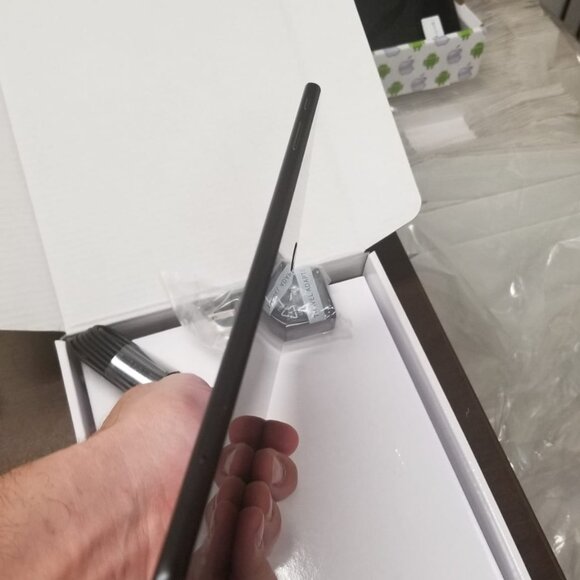 Samsung Galaxy TAB S4 Pen  64GB,10.5"; WiFi+SIM Unlocked. Good!!! - Picture 5 of 11